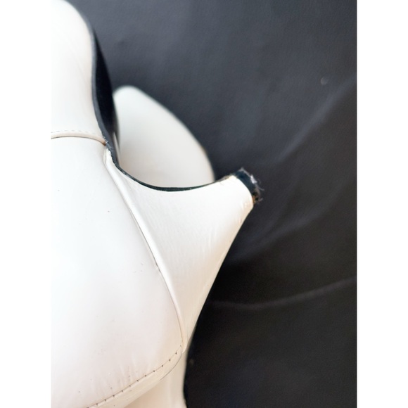 Jeffrey Campbell White Muse‎ Patent Leather Ankle Booties - Picture 6 of 9